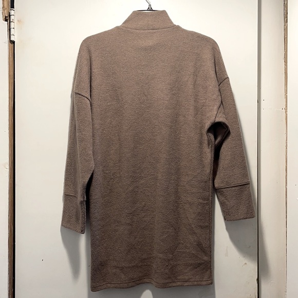 Sweater dress - Picture 4 of 5